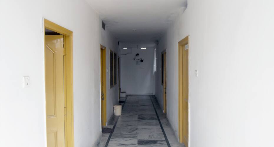 Surya Guest House, Bodhgaya 4